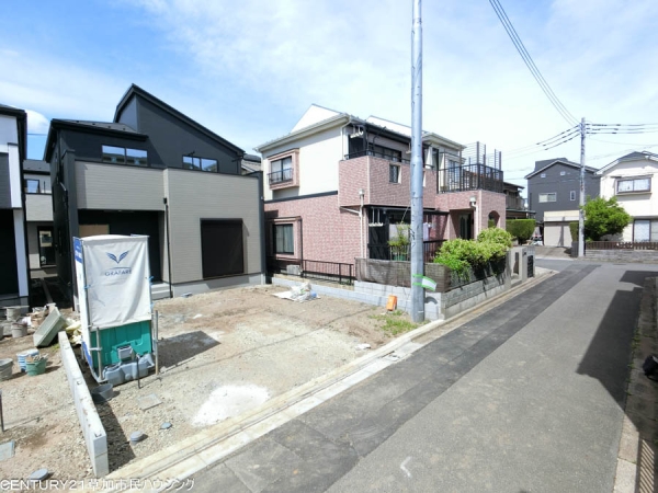 草加市青柳6丁目　新築一戸建て　28期3号棟