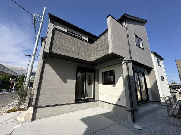 草加市新善町　新築一戸建て　8号棟