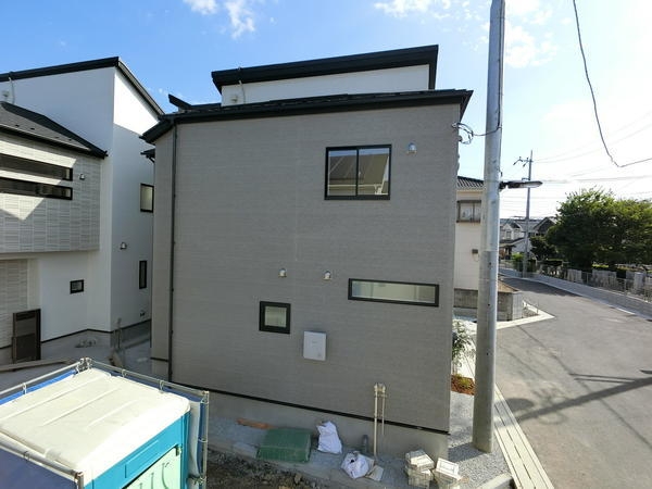 草加市新善町　新築一戸建て　8号棟