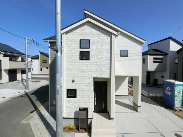 草加市新善町　新築一戸建て　5号棟