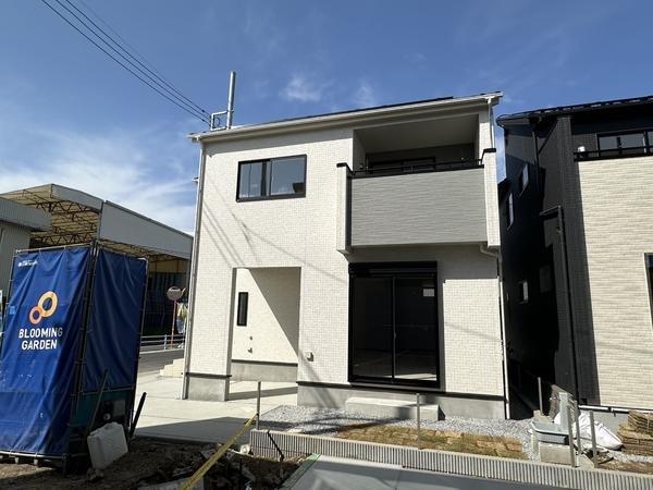 草加市新善町　新築一戸建て　5号棟