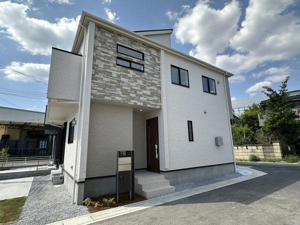 草加市新善町　新築一戸建て　3号棟