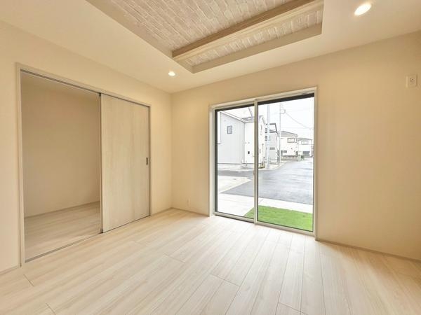 草加市新善町　新築一戸建て　1号棟