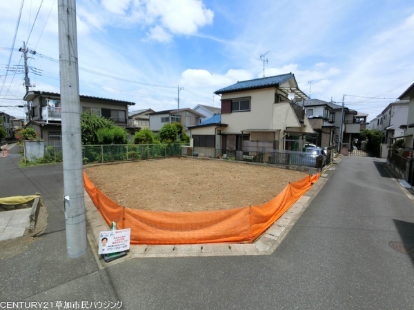 草加市北谷3丁目　売地