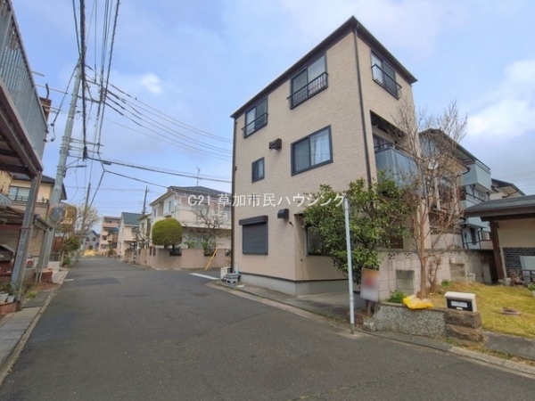 草加市小山２丁目の中古一戸建て