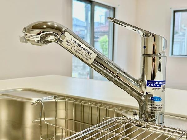 草加市稲荷6丁目　新築一戸建て　4期