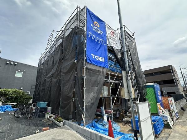 草加市青柳8丁目　新築一戸建て