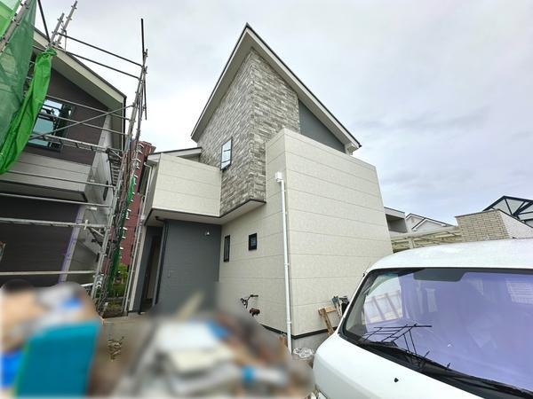 草加市手代1丁目　新築一戸建て　7期1号棟