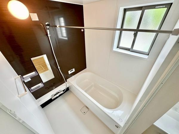 草加市稲荷3丁目　新築一戸建て　5期