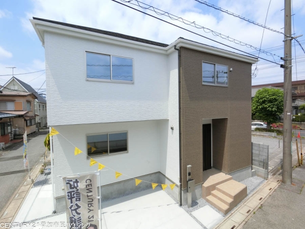 草加市稲荷3丁目　新築一戸建て　5期