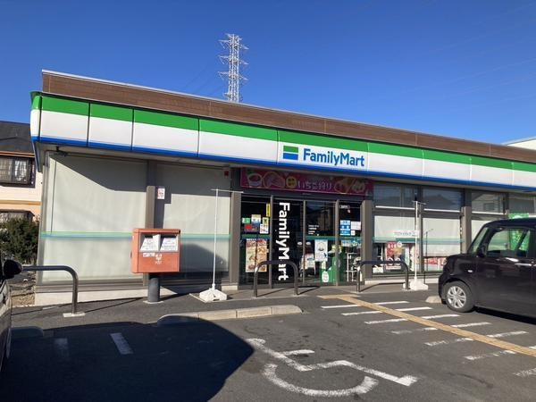 八潮市大字鶴ケ曽根の中古一戸建て(ファミリーマート　八潮宮田店)