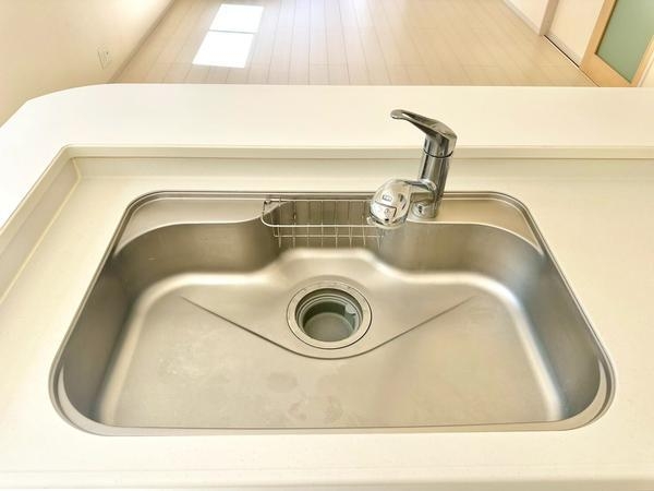 八潮市大字鶴ケ曽根の中古一戸建て