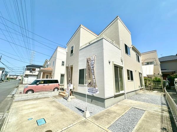 八潮市鶴ケ曽根　中古一戸建て