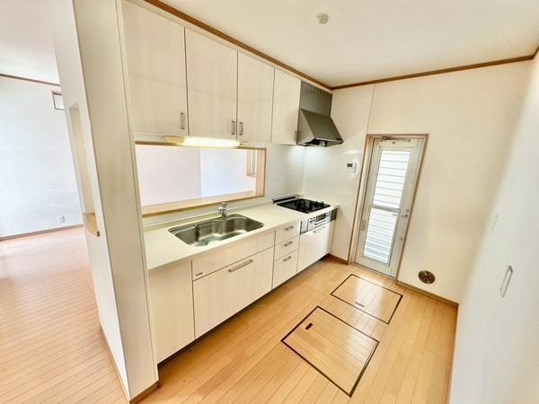 草加市青柳８丁目の中古一戸建て