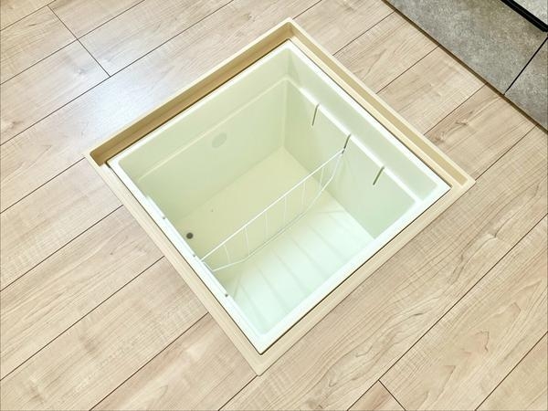 草加市谷塚町　新築一戸建て　26期1号棟