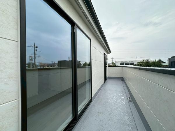 草加市谷塚町　新築一戸建て　26期2号棟