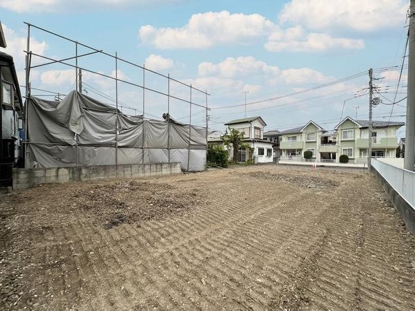 草加市稲荷６丁目の土地