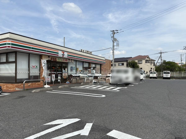 ジェム草加ガーデニア(セブン-イレブン　草加手代町店)