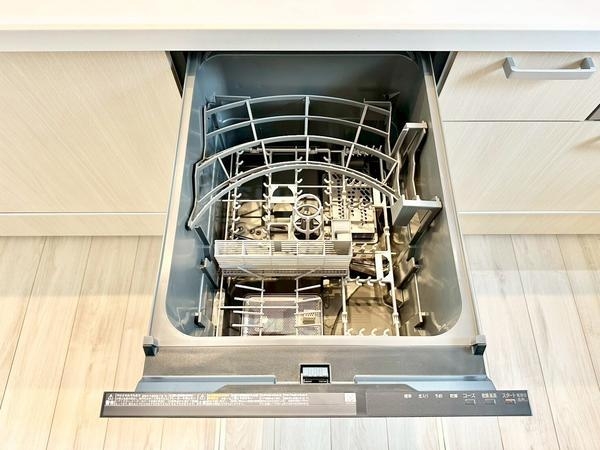 草加市新善町　新築一戸建て　4期