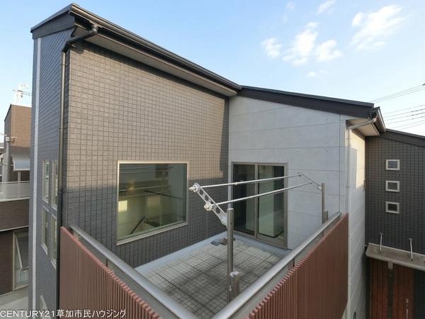 草加市青柳7丁目　中古一戸建て
