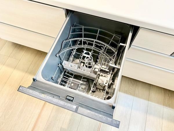 草加市清門3丁目　新築一戸建て　C号棟