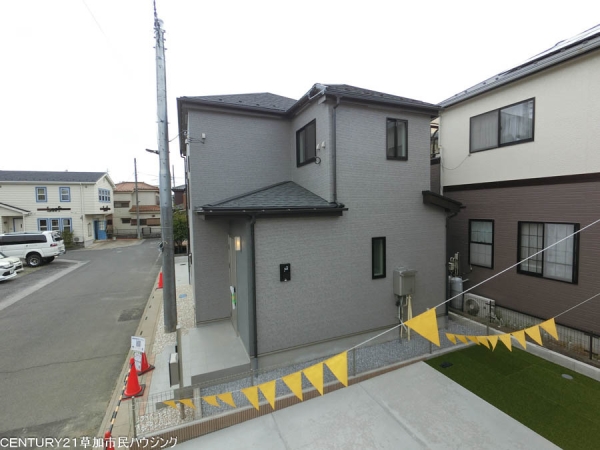 草加市清門3丁目　新築一戸建て　C号棟