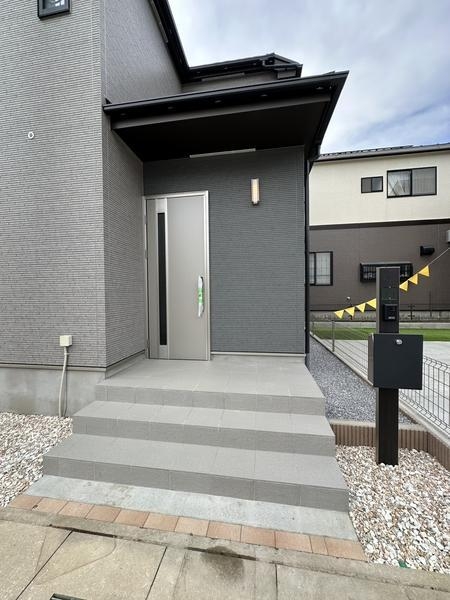 草加市清門3丁目　新築一戸建て　C号棟