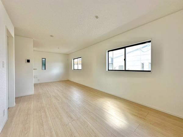 草加市原町3丁目　新築一戸建て　第10