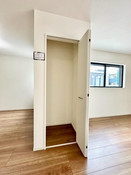 草加市吉町2丁目　新築一戸建て　8期7号棟