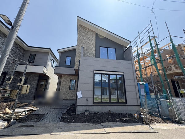 草加市吉町2丁目　新築一戸建て　8期6号棟