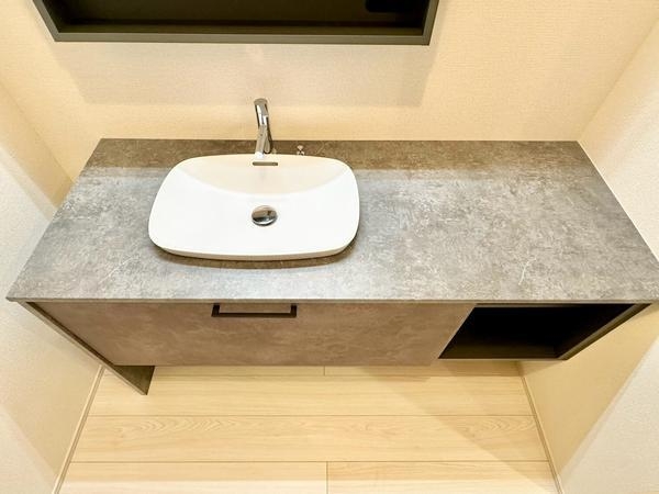 草加市旭町5丁目　新築一戸建て