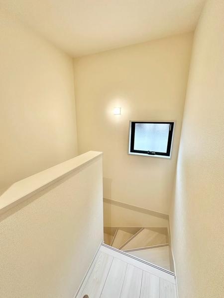 草加市旭町5丁目　新築一戸建て