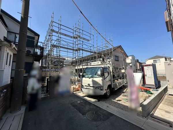 草加市旭町5丁目　新築一戸建て