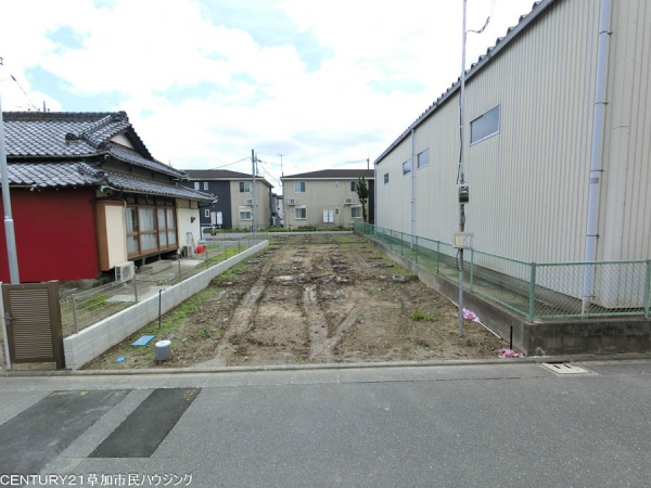 八潮市鶴ケ曽根　新築一戸建て　A号棟