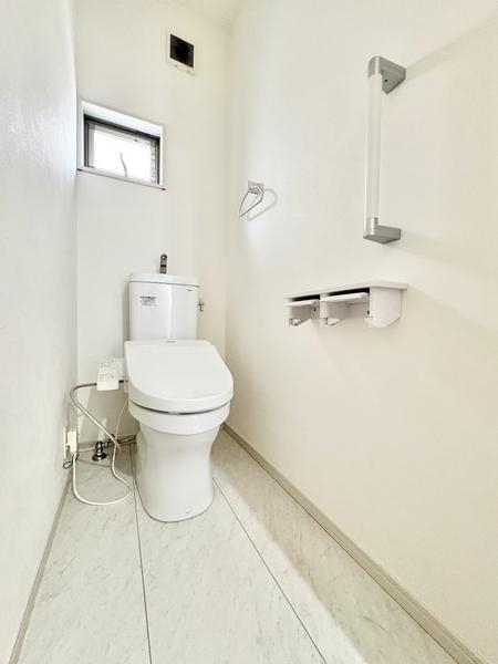 草加市稲荷４丁目の中古一戸建て