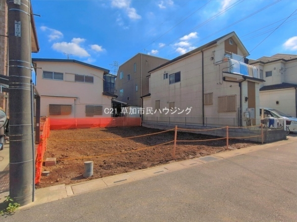 草加市氷川町　売地　18期