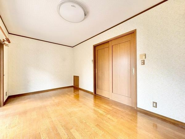 草加市西町の中古一戸建て