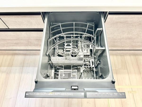 草加市氷川町　新築一戸建て　A号棟