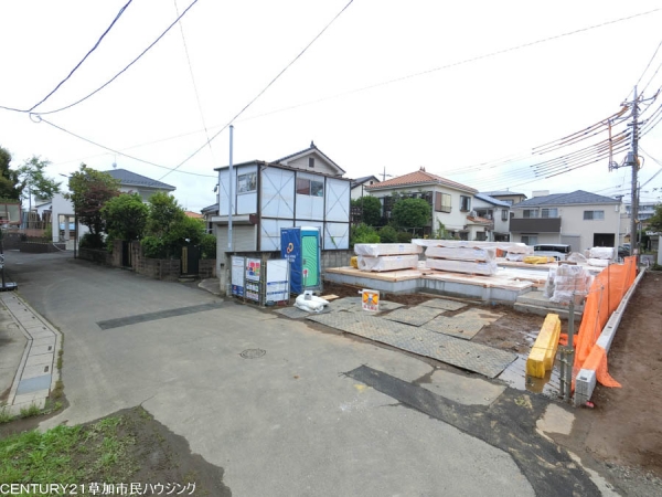 草加市新里町　新築一戸建て　1号棟