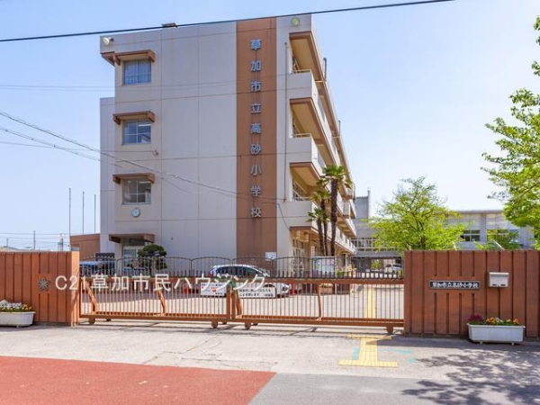 草加市吉町2丁目　新築一戸建て(高砂小学校)