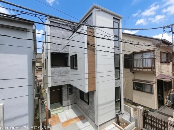 草加市吉町2丁目 新築一戸建て