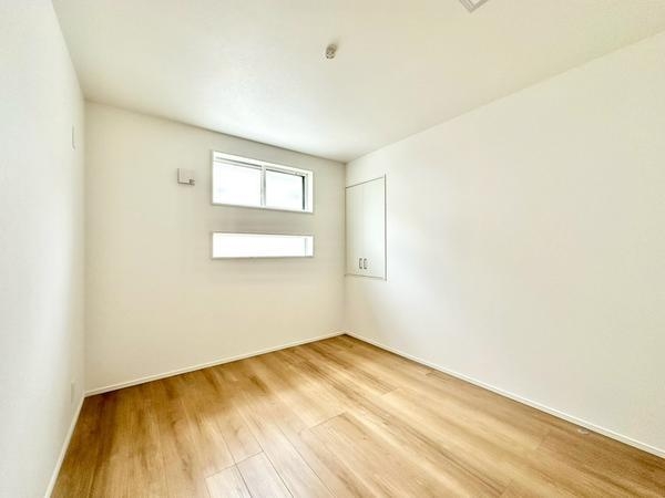 草加市吉町2丁目　新築一戸建て