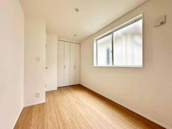 草加市小山2丁目　新築一戸建て