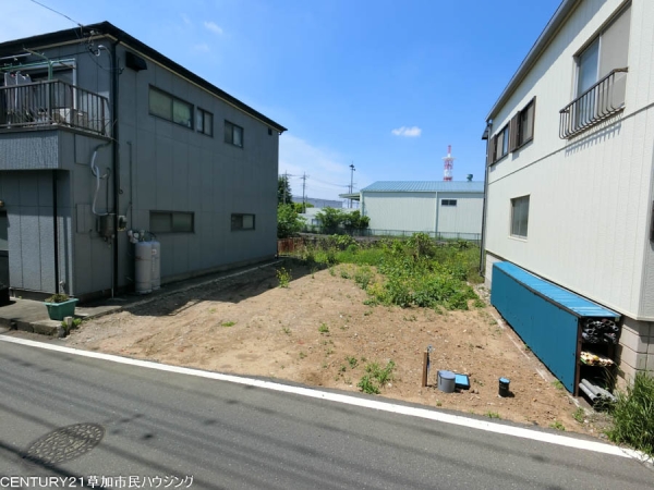 草加市青柳2丁目　新築一戸建て　01期