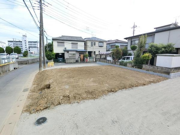 草加市谷塚上町　売地　8期3区画