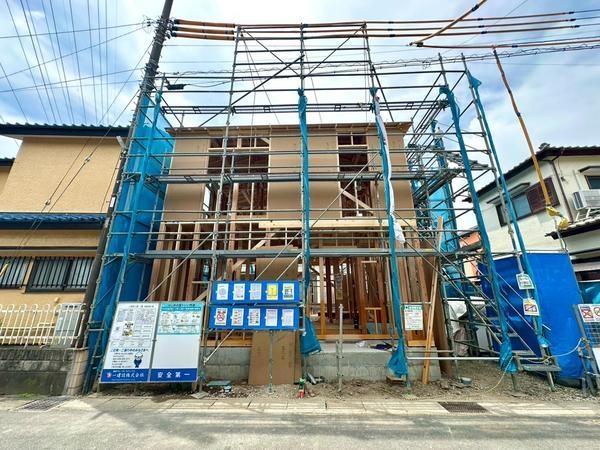 八潮市八條　新築一戸建て