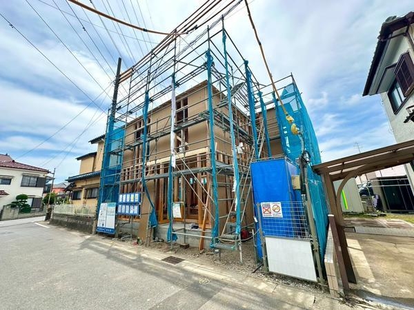 八潮市八條　新築一戸建て