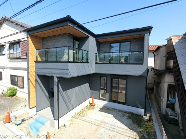 草加市長栄4丁目　新築一戸建て