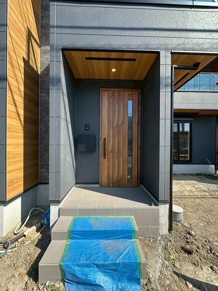 草加市長栄4丁目　新築一戸建て