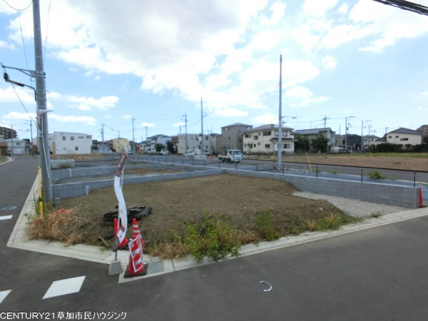 草加市金明町の土地
